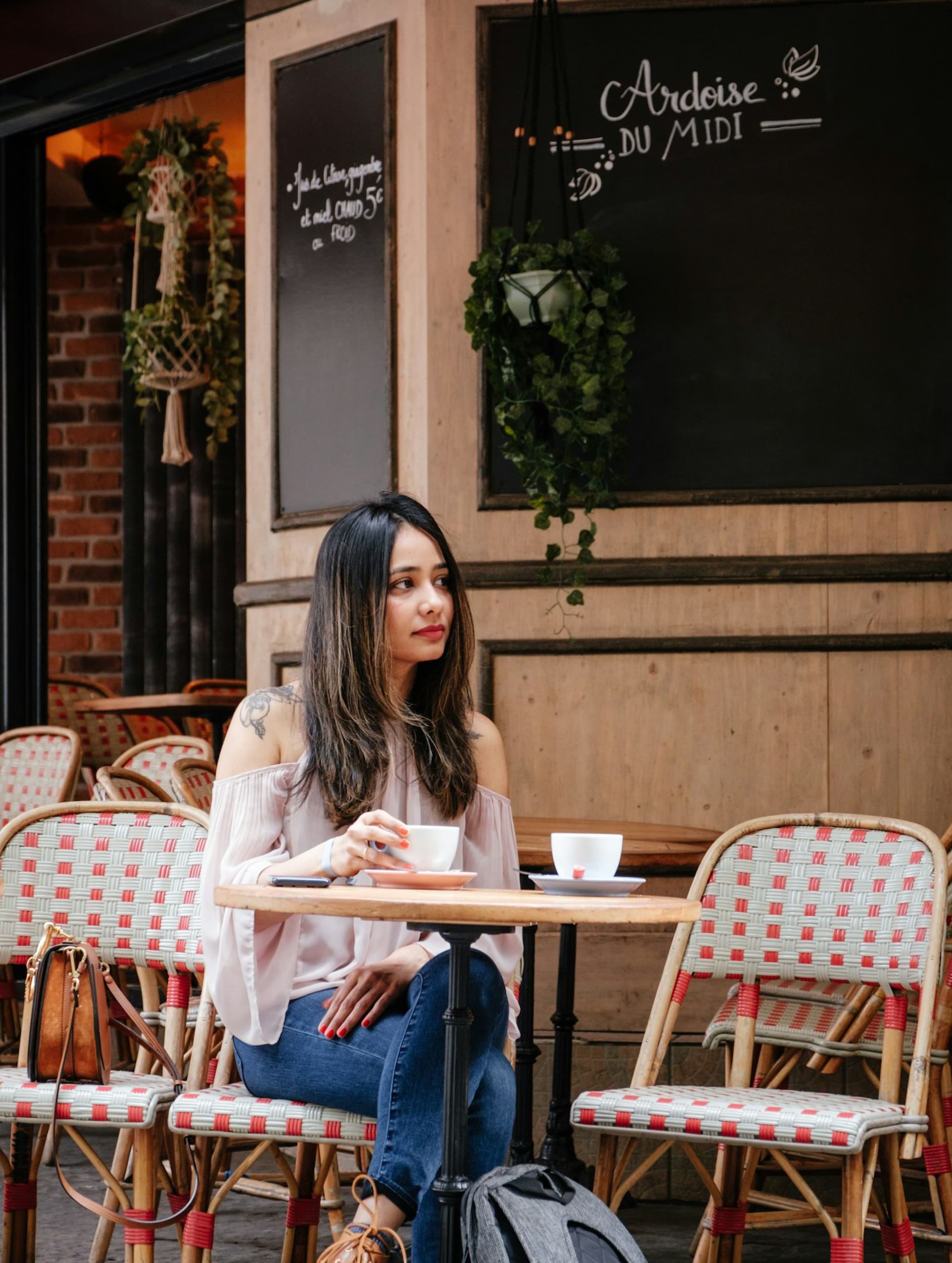 TORAZ member enjoying a conversation